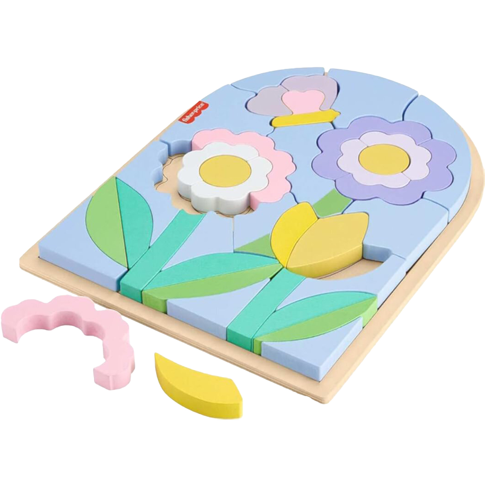 Jugando con el rompecabezas de madera Fisher-Price de flores